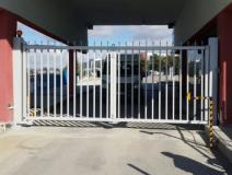 Bifold Doors , Bi-Folding Gates